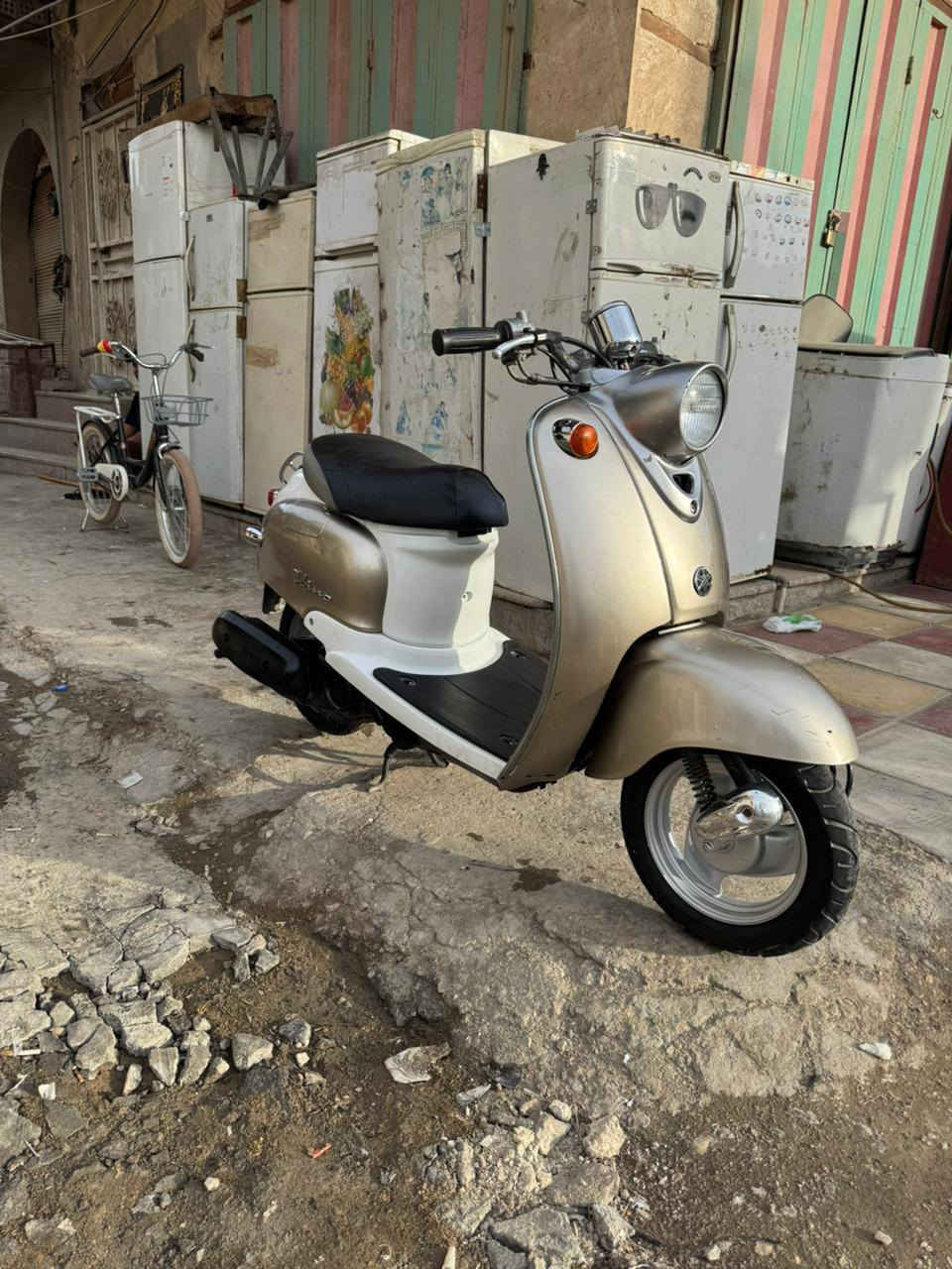 دراجه مصريه فحل قفل اكسن لون مميز
الدراجه كارتون مال حاويه كلها شغاله الدراجه  السعر 750وبيه مجال الطيبين مكاني حي الشهداء ***********
