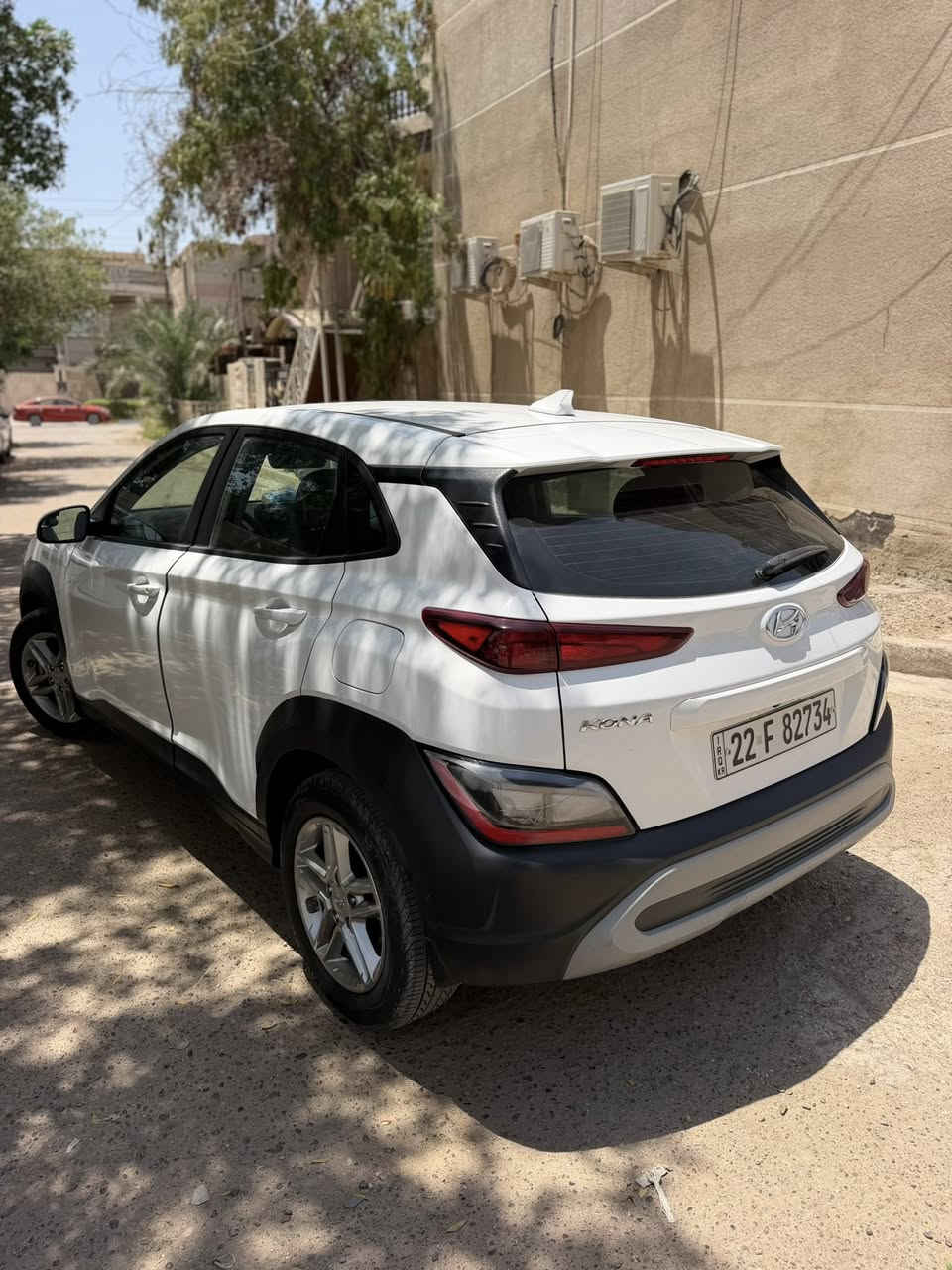 السلام عليكم للبيع

كونا موديل 2022
شاشه كبيره 
كامرا 
رادار امامي 
تحديد مسار تحكم استيرن 
مكينه كير صدر تبريد كله مكفول 
مكينه 2000
باسمي تحويل ثاني يوم 
حادث وسونار ويه صور 
سياره بدون نقص وعليها ادامه كامله
مكاني بغداد السيديه 
***********
سعر 130 وبيه مجال
