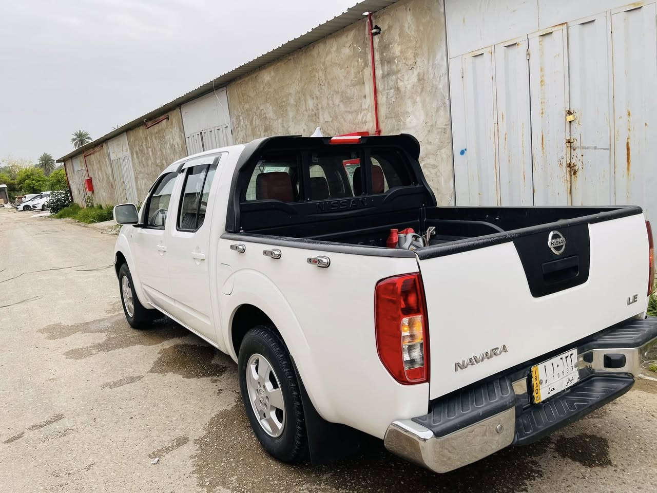 نيسان نڤارا 2010 السيارة جديدة جداً ماشية 145 الف كم مكفولة من الضربة والصبغ والبارد ماعدا مكان صغير بارد الدعامية الخلفية كل النيڤارا ينطخ بهذا  المكان سيارة بلادية محرك بلادي شركة للتواصل الاتصال *********** 
واتس اب ***********
