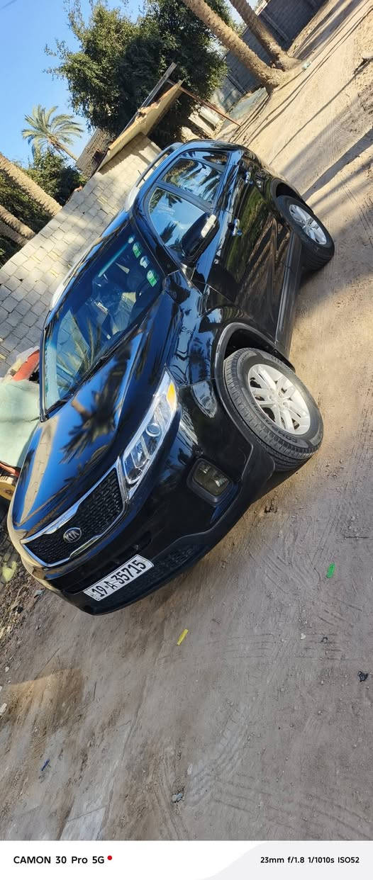 السلام عليكم سورنتو موديل 2014 نص فول مكينه 2400 اربعه سلندر تحكم ستيرن شاشة كامره دواره بريكABS كروز سرعة 3 وضعيات قياده تدفئه بالكشنات اربعه دسك خمسة ويل كب داخل عسلي لد امامي خلفي اشاير بالمري السيارة جديدة رقم كربلاء سنوية ل30 تحويل مباشر مكينه كير حداديه تخم تاير تبريد كهربائيات كله جديد بيه صبغ البنيد وباب خلفي بدون أي ظرر داخلي السعر 130 بيه مجال بسيط للاستفسار اتصل مامتواجد عالفيس مكان السيارة كربلاء ***********
