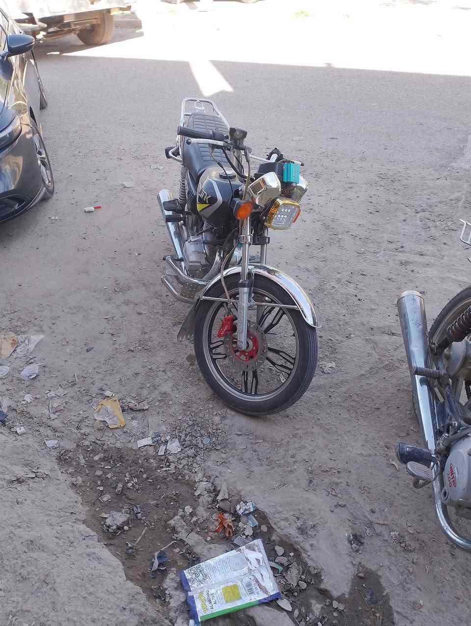 سلام عليكم دراجه ايراني مديل 23 كامله منفيس شغل وطلع 550بيهاةمجال مكاني سامراء  جبيريه اولا ***********بيع فقط اكرر بيع فقط
