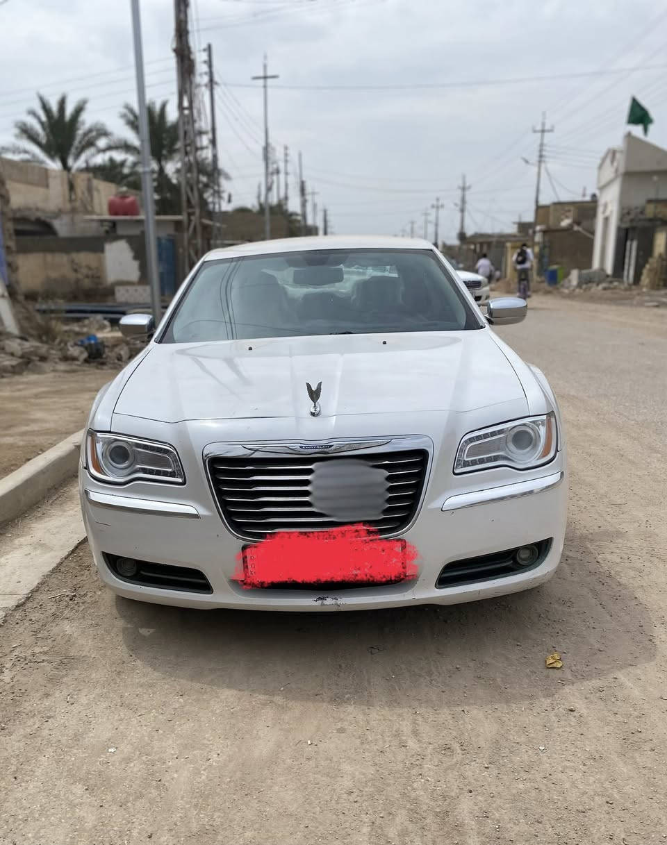 السلام عليكم اوباما2014كصه جنطه مكينه هيمي كير كصبه دواخل عسلي شاشه كبيره تخم تاير جديد منضومه زنون سياره نقص حداده فقط سياره زلق مابيهه كلش حلوه قفل ٥٨ترهم  مرارس مكان البصره رقم الهاتف ***********
