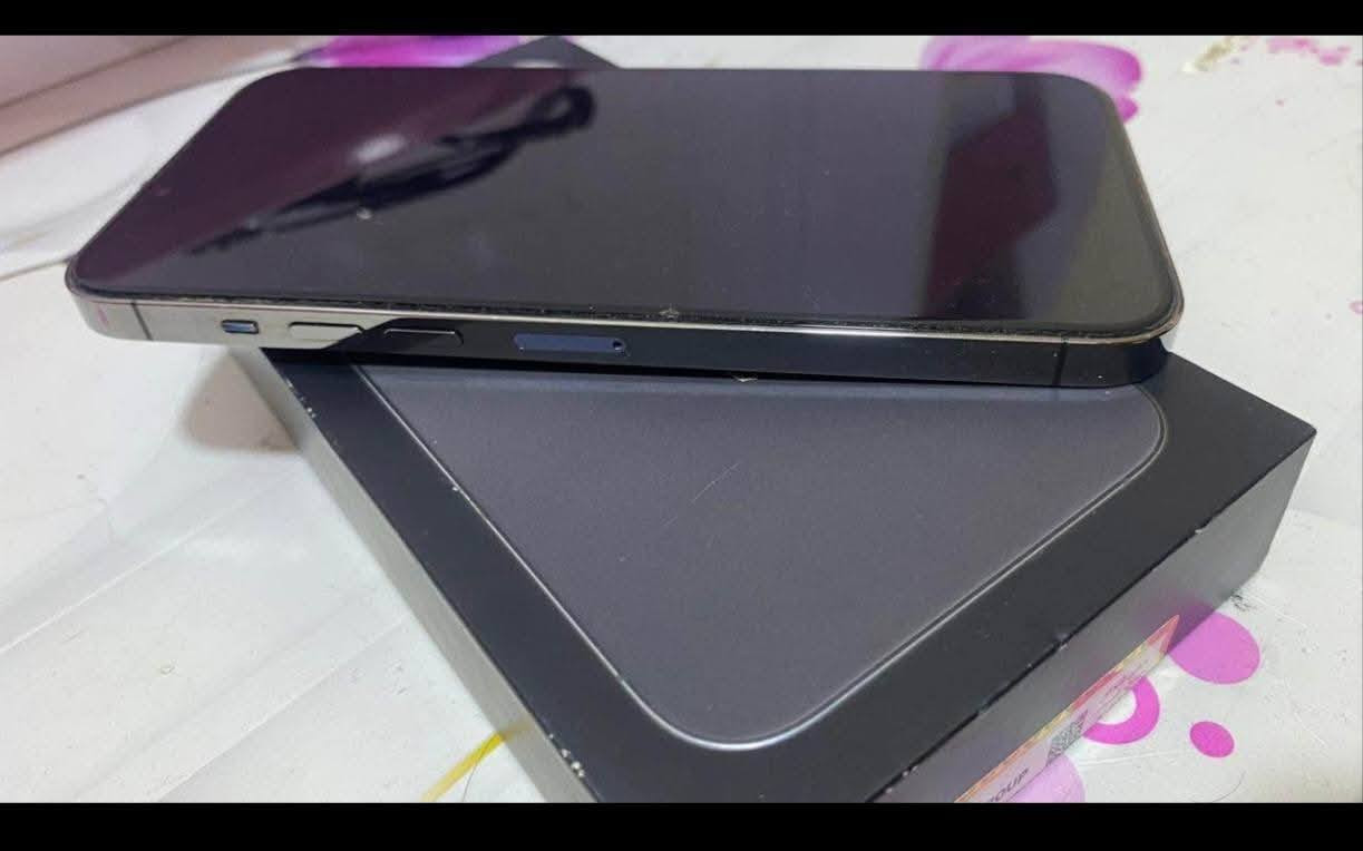 سلام عليكم عندي ايفون 13برو ماكس مكفول ونضيف سعره450 سبب بيع محتاجه متوفر توصيل


**إذا كنت صاحب هذا الإعلان وتريد حذفه لأي سبب، رجاءا أرسل رسالة إلى الدعم الفني**