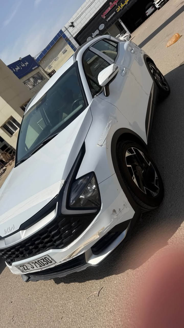 سبورتج خليجي مكفول موديل 23 بدون اي نقص مكانها بابل شارع 40 ماشيه 73 سعرها 195 وبيها مجال بسيط سونار مرفق ويه الصور للاستفسار 
***********-***********
