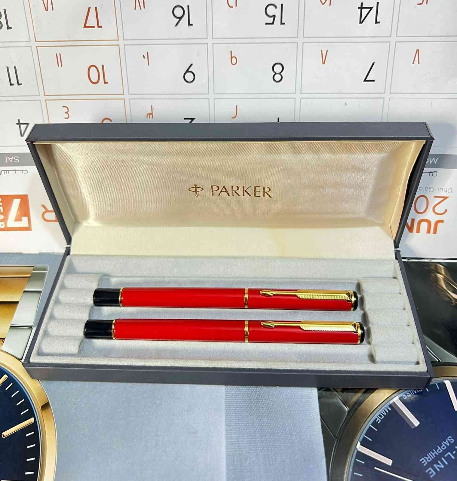تحية طيبة  ،،، 
             سيت_اقلام_باركر_ريالتو #PARKER RIALTO 
                       الصنع : انكليزي #اصلي ، UK  
                 #جديد غير مستخدم  ، بالعلبة #الأصلية  ، 
                   حبر + جاف  / حجم الخط #مديم  ، 
اصدار #مميز بطلاء #اللكر لون  احمر لامع مع طلاء #ذهب ، 
السعر : 145 الف ، 
يوجد توصيل  .


**إذا كنت صاحب هذا الإعلان وتريد حذفه لأي سبب، رجاءا أرسل رسالة إلى الدعم الفني**