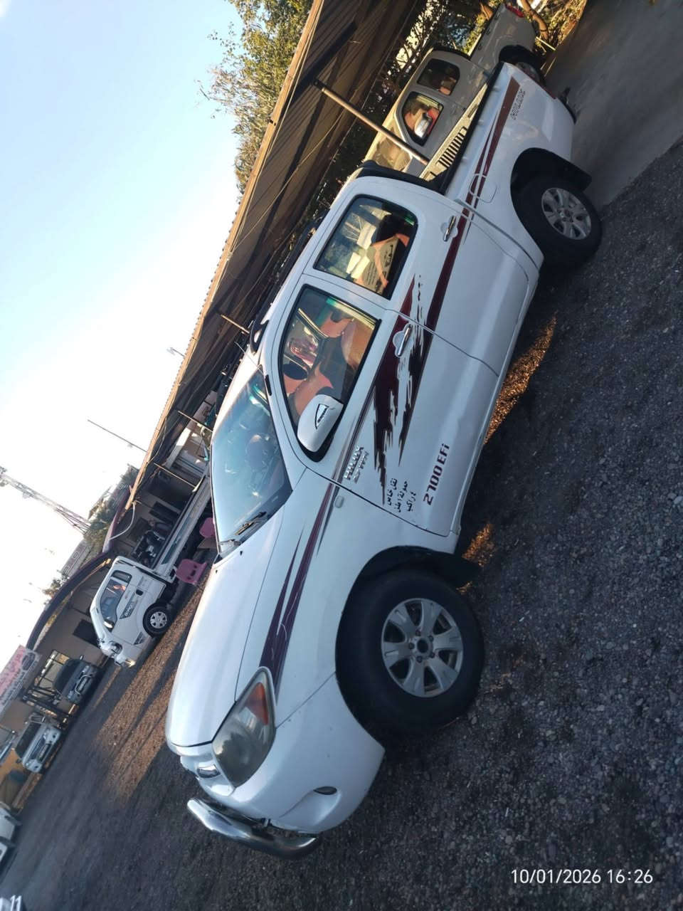 السلام عليكم تيوتا هايلوكس موديل 2008محرك 2700سيارة نظيفه مال جناي السعر 135

المكان بغداد ابو غريب 
رقم الهاتف
 ‭0780 394 8762‬

‭0751 993 0965‬
