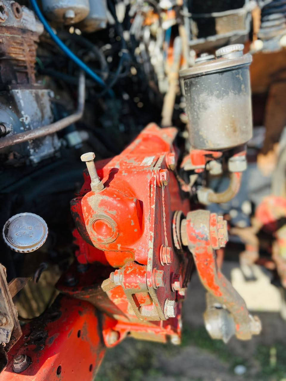 مان ٨٢ رقم صلاح الدين الماني سنويه بسمي لل٢٧
محرك ستندر لا صرف ولا بخار مابيها صبغ  جاهزه طخم تاير جديد باتريات جدد كهربائيات الويل الخلفي صاج اكسل شركه  تستلمه حصة كاز تريد   تحويل ثاني يوم للبيع 135 وبيه مجال   المكان كركوك /قضاء الحويجه
‏‪***********‬‏
