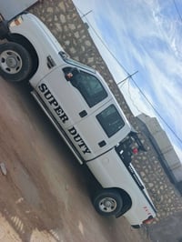 للبيع فورد 8 سلندر كاز جاهزه اي نقص ما بيها والتفاصيل الاتصال السعر 14...