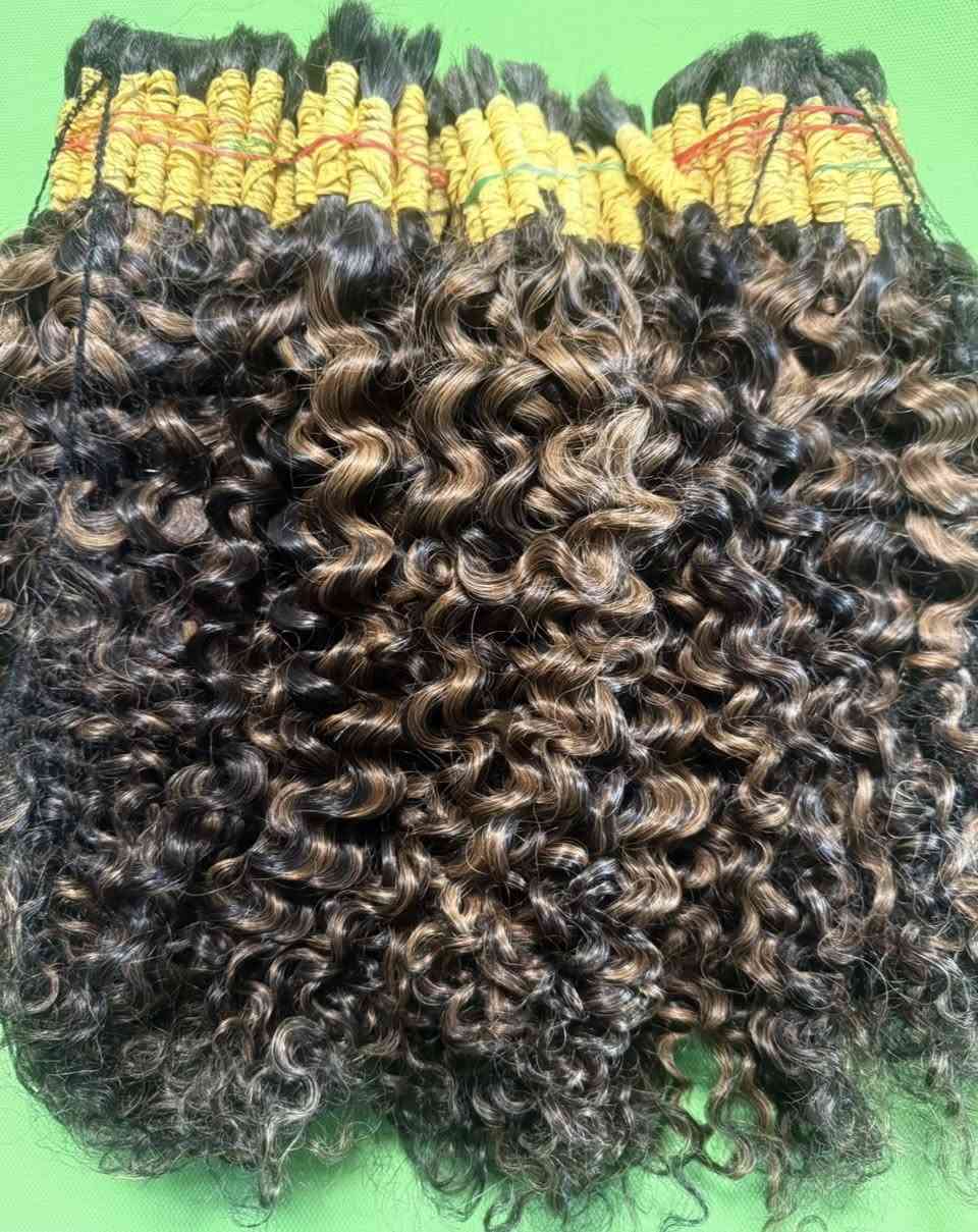 شعر طبيعي كيرلي طول 50سم للبيع الاتصال خاص موجود كمية


**إذا كنت صاحب هذا الإعلان وتريد حذفه لأي سبب، رجاءا أرسل رسالة إلى الدعم الفني**