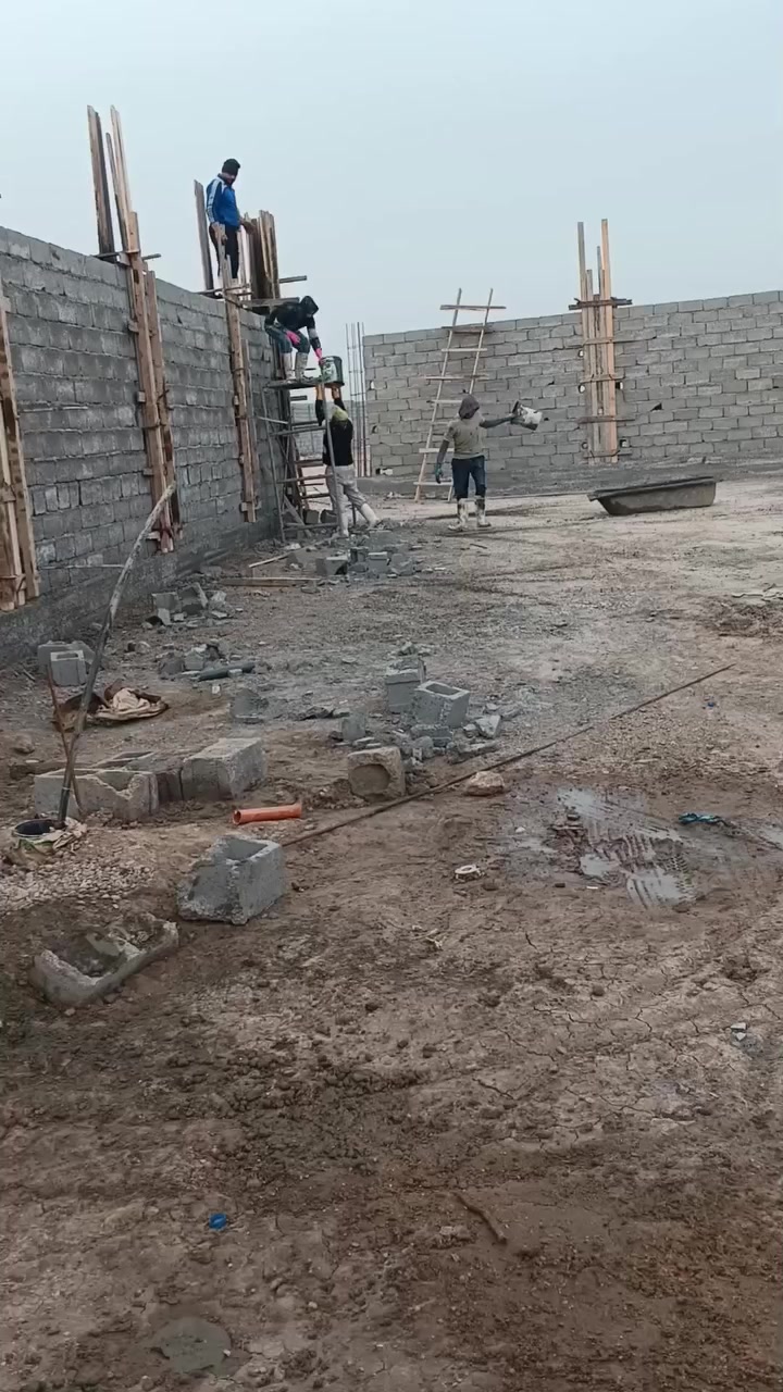 السلام عليكم (توجد كادر خباطه صب وسقل كامل اي مكان بل دوره بعيثه ***********واتساب
