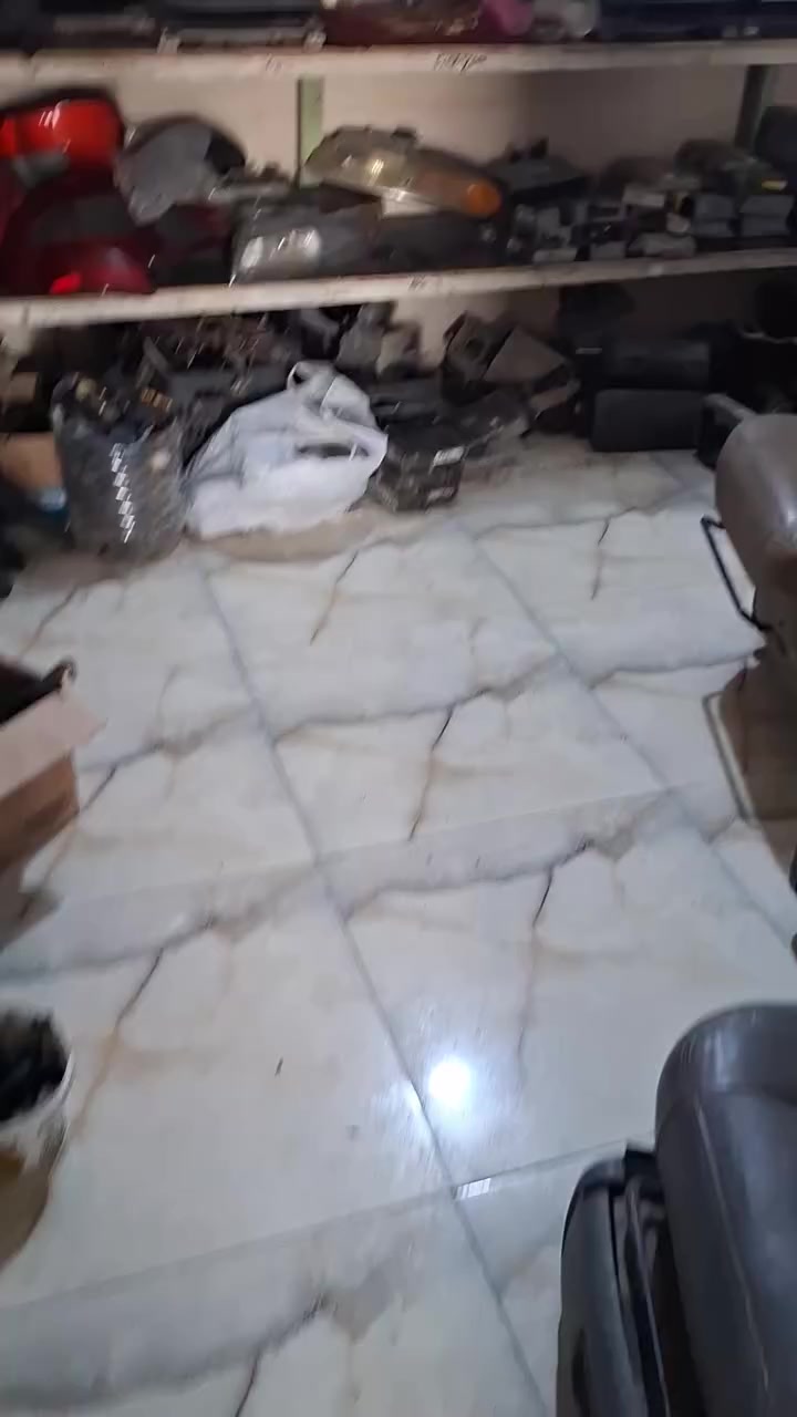 اسلام عليكم ورحمه الله وبركاته
كل الي تحتاجونه موجود ساحه عدن خلف مطحنه الجلبي ارقام الهواتف *********** او *********** الارقام بيهه واتساب خابرو او تدللون
