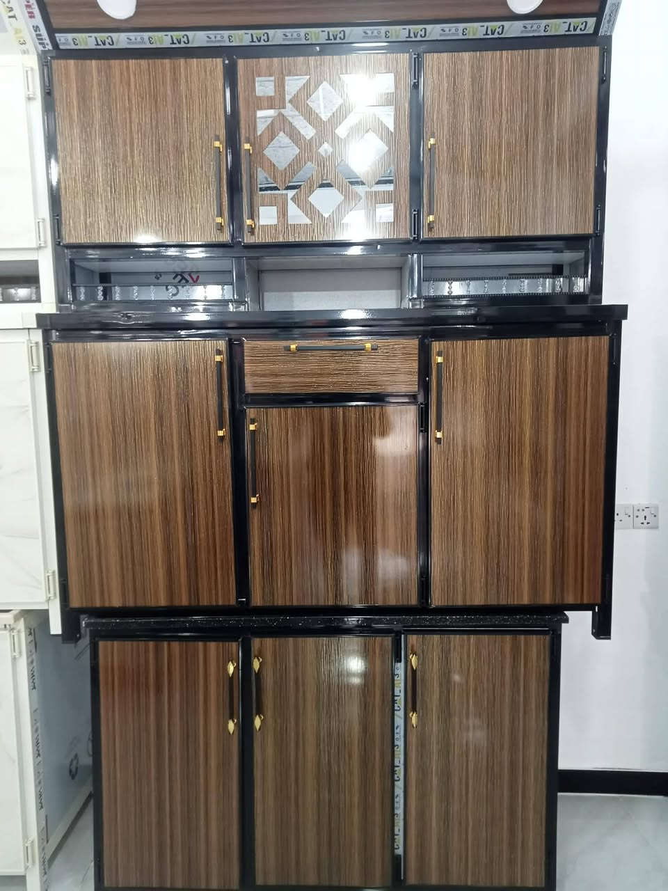 يتوفر كاونترات جديد ومستعمل كافة القياسات والاشكال للاستفسار التواصل عالخاص


**إذا كنت صاحب هذا الإعلان وتريد حذفه لأي سبب، رجاءا أرسل رسالة إلى الدعم الفني**