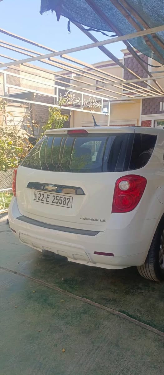 اكوينكس للبيع موديل 2010
محرك 4 سلندر 2400
حادث جملغ وجنطه 
كير ومحرك على شرط
حداديه وتخم تاير جديد
غرفه على شركة بدون ايرباك
تبريد شغال
كهربائيات على شركة ماملعوب بيهة
بطاريه جديده
مواصفاتهة معروفه
رقم اربيل انكليزى 
مكاني بغدادالمحموديه. بيع مراوس حسب القناعه   ***********
