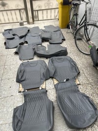 كشنات جلد من موديل 20الى24 سورتنو مستخدم نضافه 90بل 100  للتوصل 077162...