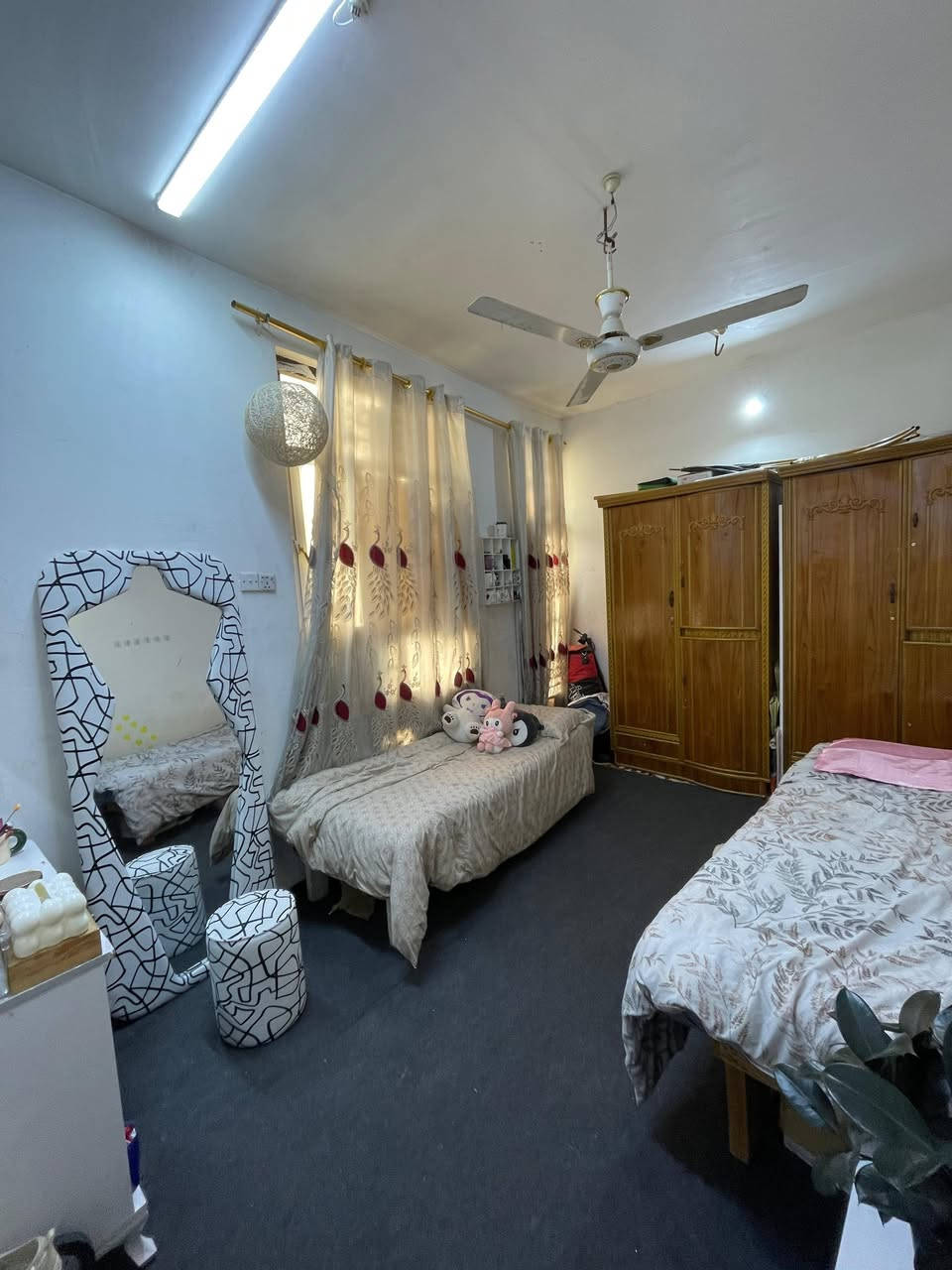 بيت ١٠٠ متر ٥٠ مبنيه طابقين و٥٠ قطعه عنوان  البزل الأول شبانات اكو مقطع توضيحي بعد عن الإمام  سعر ٥٥ مليون  *********** وتساب
