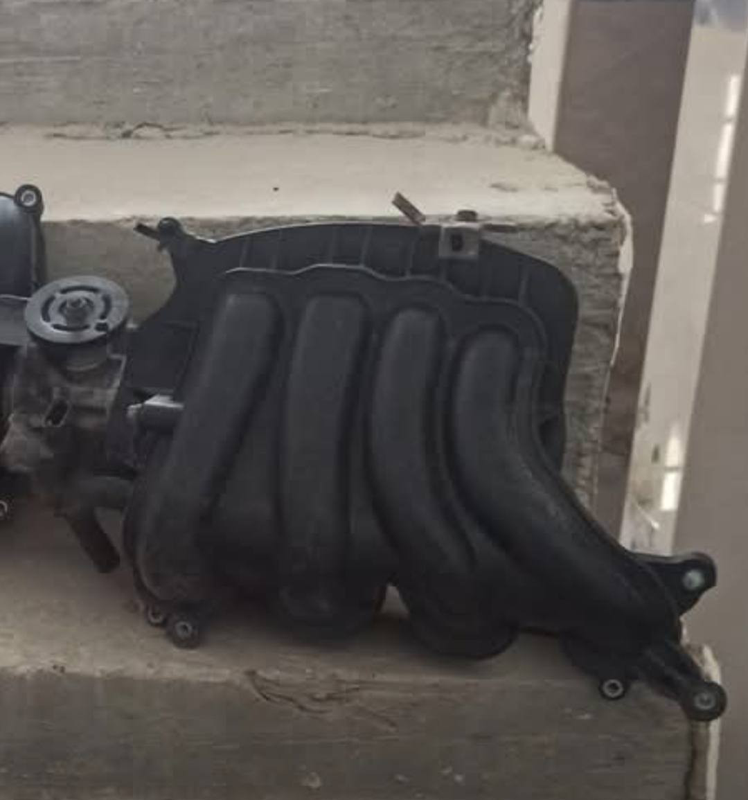 السلام عليكم جويتر ودكشن بارد للبيع مقدس الانتر  السعر 80مكانه بغداد الامين الثانيه الاتصال  على الرقم ***********
