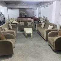 تاقمی میوان هاتینەوە بە تاقمێکی میوانی 10نەفەری  دەست کردە زۆر پاکو بێ...