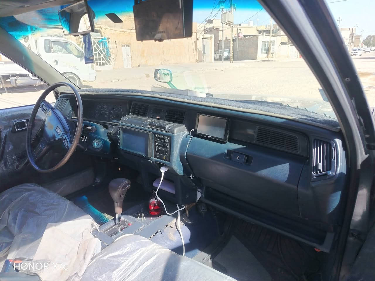 سلام عليكم للبيع سيدان ديلوكس أيسر بلاد موديل ٩١ سياره نضيفه مصبوغه عام مكينه وكير َحداديه كارتون تبريد شرط ثلج ثلج إذا مطفي الكمبريسر من البروده  مرجوع كهربائيات كلها شغاله فانات شاهينه انسه حماوه دشبول جديد مجمع ستيرن جديد جعمقه جديده كشنات مال ديلوكس ابو التجوه العريضه جلد نضاف رقم نجف بسمي شرط مداور ثاني يوم السيارة حلوه ومتعوب عليها مال جناي سايد بريك شغال كله شغال سعرها ب ٨٠ وبيها مجال والي مايعجبه السعر يدعينه بل رزق تحياتي للجميع مكاني نجف ***********
