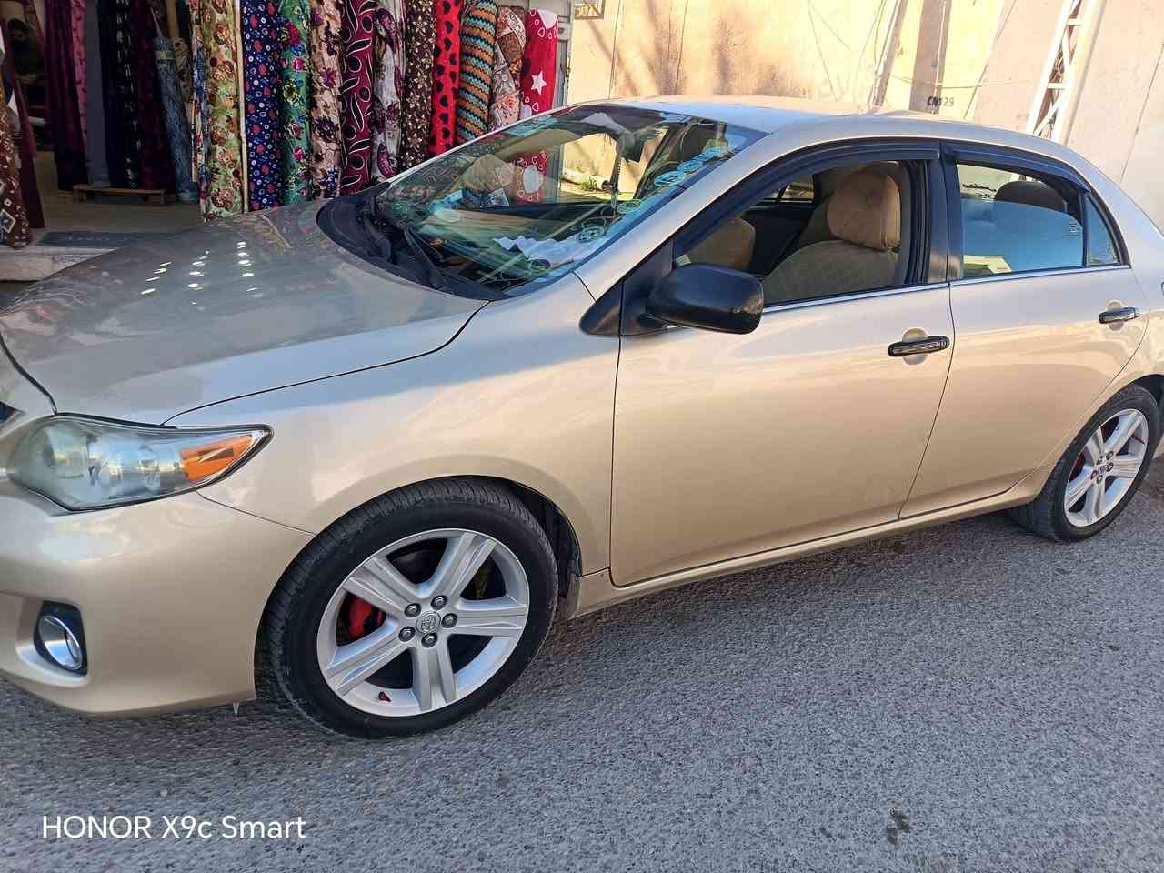 كورلا 2013 وارد امريكي
محرك 1800
محرك 100 بل 100 
كير 100 بل 100 
صدر 100 بل 100 
ضررها جاملغ وبنيد
شرط التحويل 
الك الفحص 
السعر 130 شبه نهائي  
الانبار /حديثه/بروانه 

غيث موسى ***********
