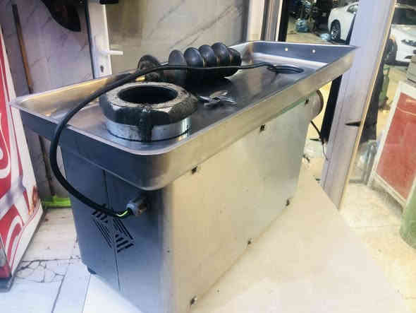 سلام عليكم مكينه ثرم الحم حجم 32 البيع سعر 600وبيه مجال عنوان بصره قبله ***********وتساب فقط
