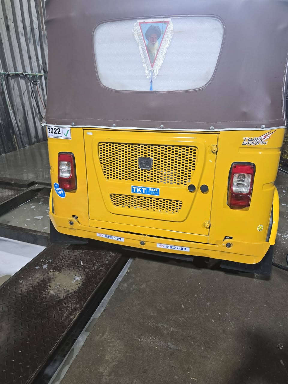 السلام عليكم تكتك لبيع مرقم بغداد تحويل ثاني يوم 2021شهر 11 مكينه مكفوله اكسل مكفول تكتك جديده بسمنه من الشركه احنه مرقمينه بيدنه المكان بغداد الشماعيه رقم ***********
