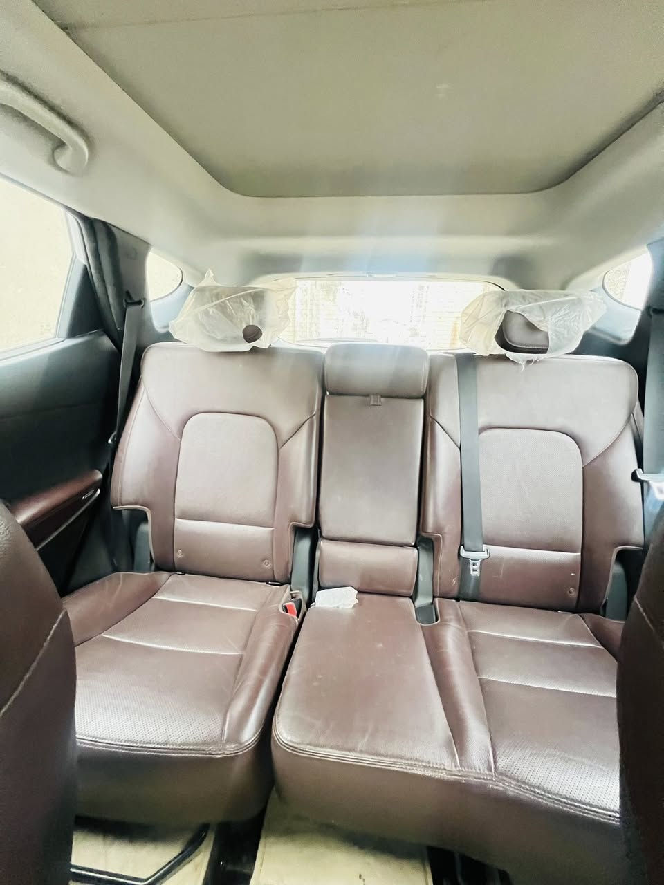 السلام عليكم
سنتافي 2018
خليجي مكفوله كفاله عامه
السياره فول مواصفاتvib
بصمه 
بنوراما
كراسي كهرباء اثنين
كراسي جلد تدفئه تبريد
جنطه كهرباء
سايد بريك بصمه
السياره نظيفه 
ماشيه 93الف
سته سلندر
ماعدا تكشير خفيف بالنيد وكاله
وسونار بيه 
المكان ذي قار
الرقم:***********
السعر:215$
***********
