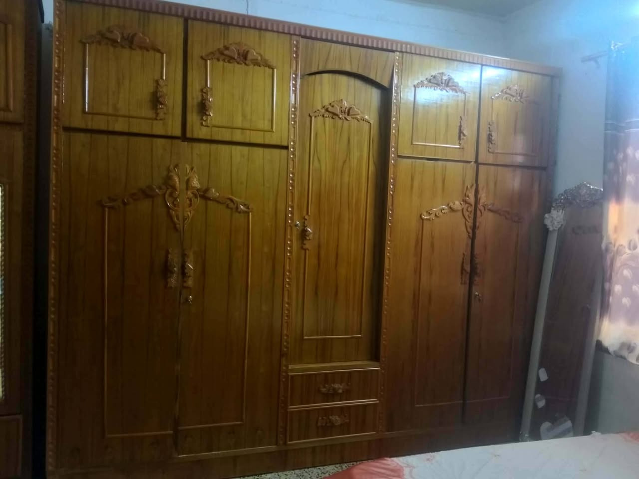 سلام عليكم غرفه اخو جديده سعر ٧٥٠ وبيه مجال***********
