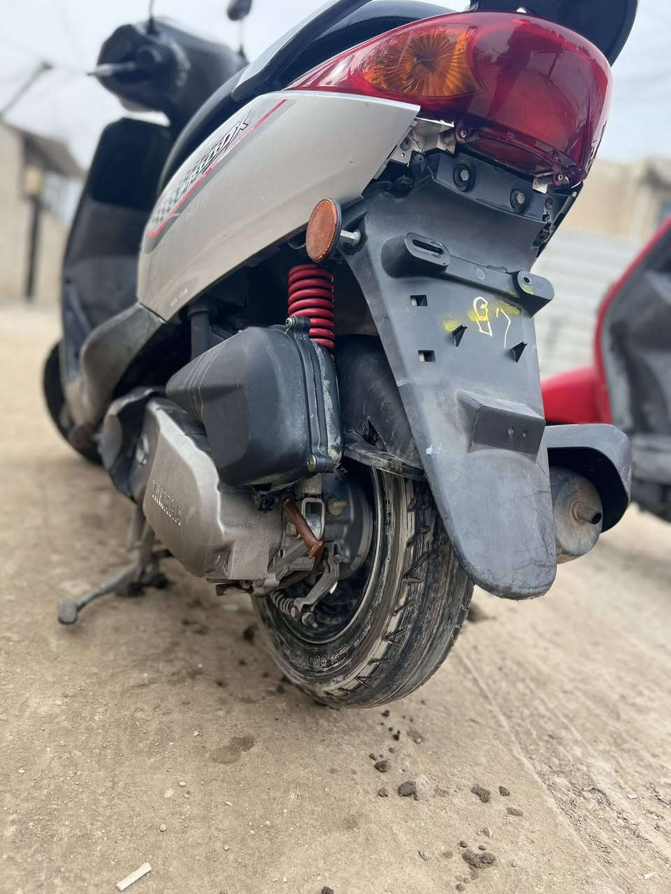 السلام عليكم
للبيع دراجه بريز مثل ماموضح بالصور
نضافه فول وكفاله عامه
مكاني بغداد الزعفرانيه
800 وبيهه مجال حك الجيه

تواصل اتصال أو واتساب ***********
