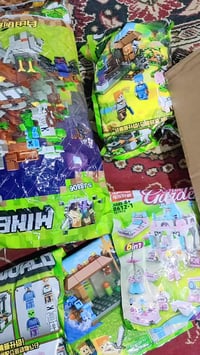 شلعة ٢٠ ليغو • ٣ قطع مجسمات اسفنج