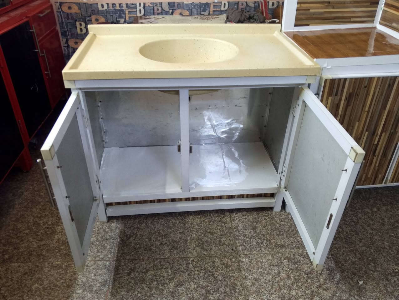 كاونتر 3 قطع سنك مرمر نظيف جدا السعر 225 ألف بغداد مع التوصيل


**إذا كنت صاحب هذا الإعلان وتريد حذفه لأي سبب، رجاءا أرسل رسالة إلى الدعم الفني**
