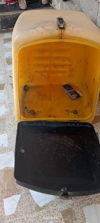 صندوق للبيع الي مو شرايلا يدوخني يرحم موتاكم  السعر 30 //07510057713 ب...