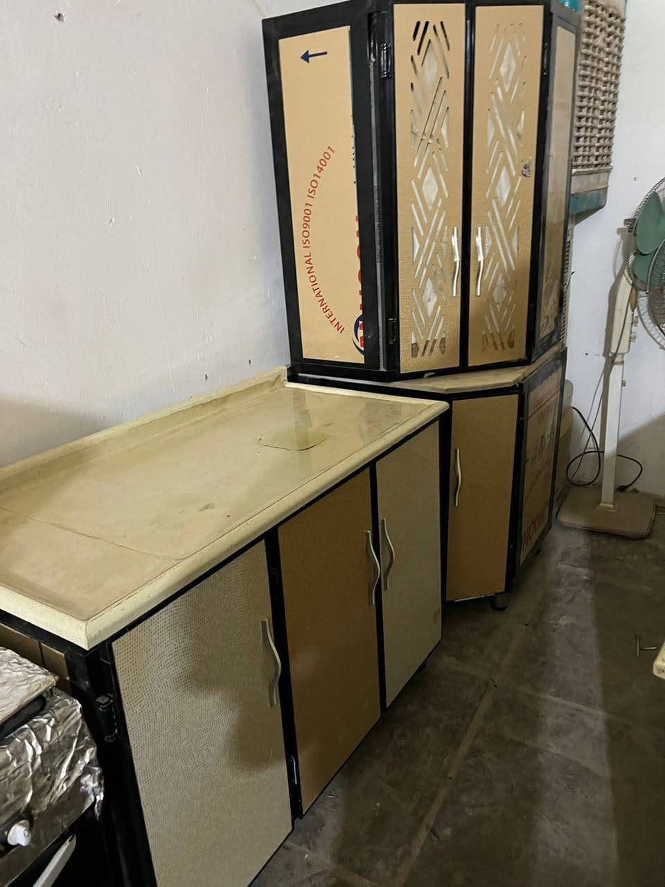 غراض منزليه للبيع التواصل على الرقم ***********
