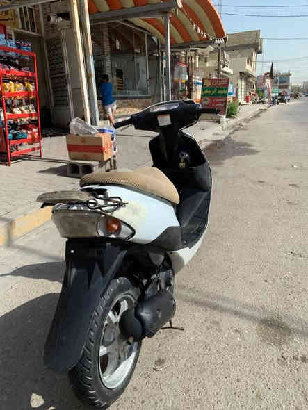 سلام عليكم دراجه ساسوكي للبيع مابيها نقص بس كابريتر فقط مكاني الطيفيه سعر 125 قفل 
*********** واتساب
