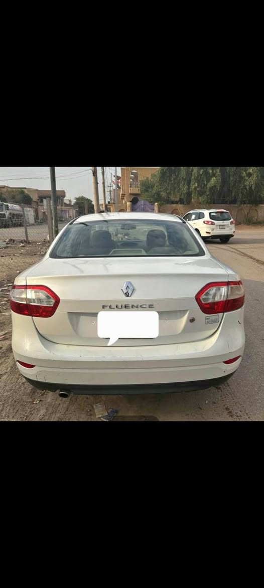 للبيع
سيارة رينو فلونس (سامسونك)
موديل    2012
السيرة ماشية    205 الف
سنوية بأسمي
كير ومحرك نيسان  اصلي(المرغوب)
كير ومحرك  مكفول
بلادي ما مفتوح
السيارة مو مال الشركة
مسويلها ادامه قبل اقل من شهر
بلكات/نوزلات/فيت بم اصلي/مع العبوة 

صدر كامل  نازله فرام   ممه
يعني من اكلك كامل من كلشي 
سيارة  كامله حلوة 
مال بيت 
مكاني بغداد 
للتواصل 

***********
