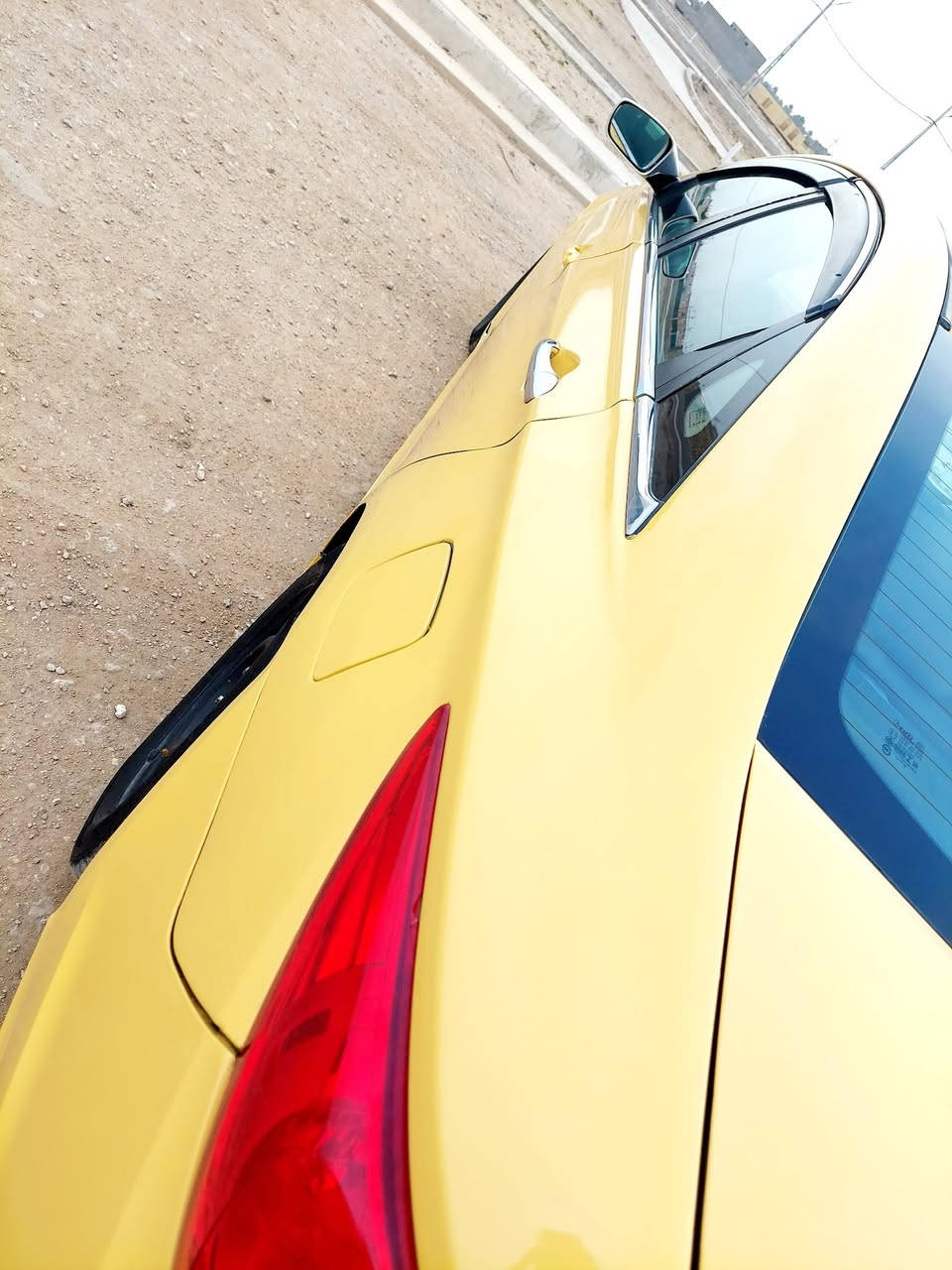 يالله السلام عليكم هونداي سوناتا موديل 2012 وارد أمريكي ضرر باب خلف السايق بدون دواخل شرط والباقي كفاله عامه بجم كبس كله ليبل واحد سياره جاهزه ماعيزه برغي مكينه كير حداديه تخم تاير كله شرط تبريد تدفئه سياره مال جناي رقم انكليزي بسمي تحويل ثاني يوم مصفره هيئه وغرامات مكاني بابل الشوملي السعر 93 وبيه مجال الشراي الستفسار ***********
