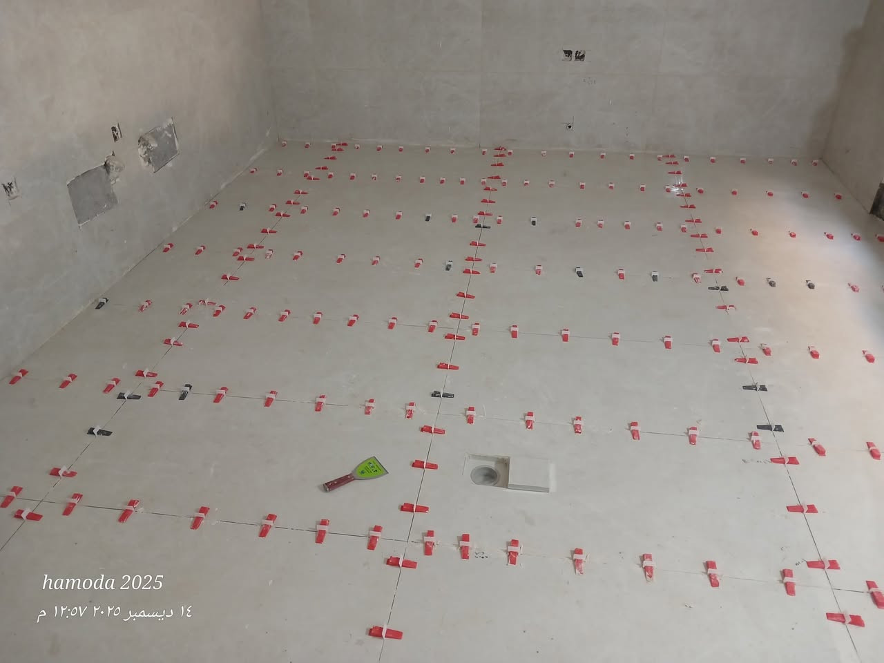 السلام عليكم خلفه سيراميك مصري بورسلين جداري ارضي مرمر درج ***********
