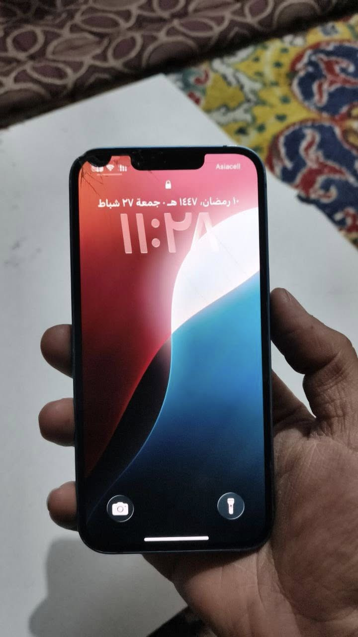 ايفون 13 للبيع
جهاز بلادي مامفتوح فقط هاي الضربه بالشاشه مامأثرة
ذاكرة 128 تك بطارية 76 لا مرفوعه ولا ملعوب بيها . جهاز بلاد بلاد بلاد 
سعر 275الف بي مجال مستعجل عليه 
***********
