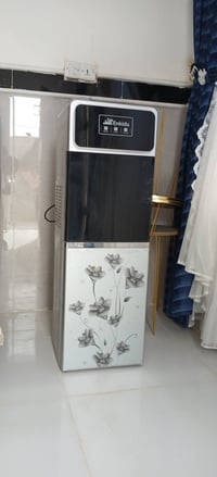 براد للبيع جديد 07706294108