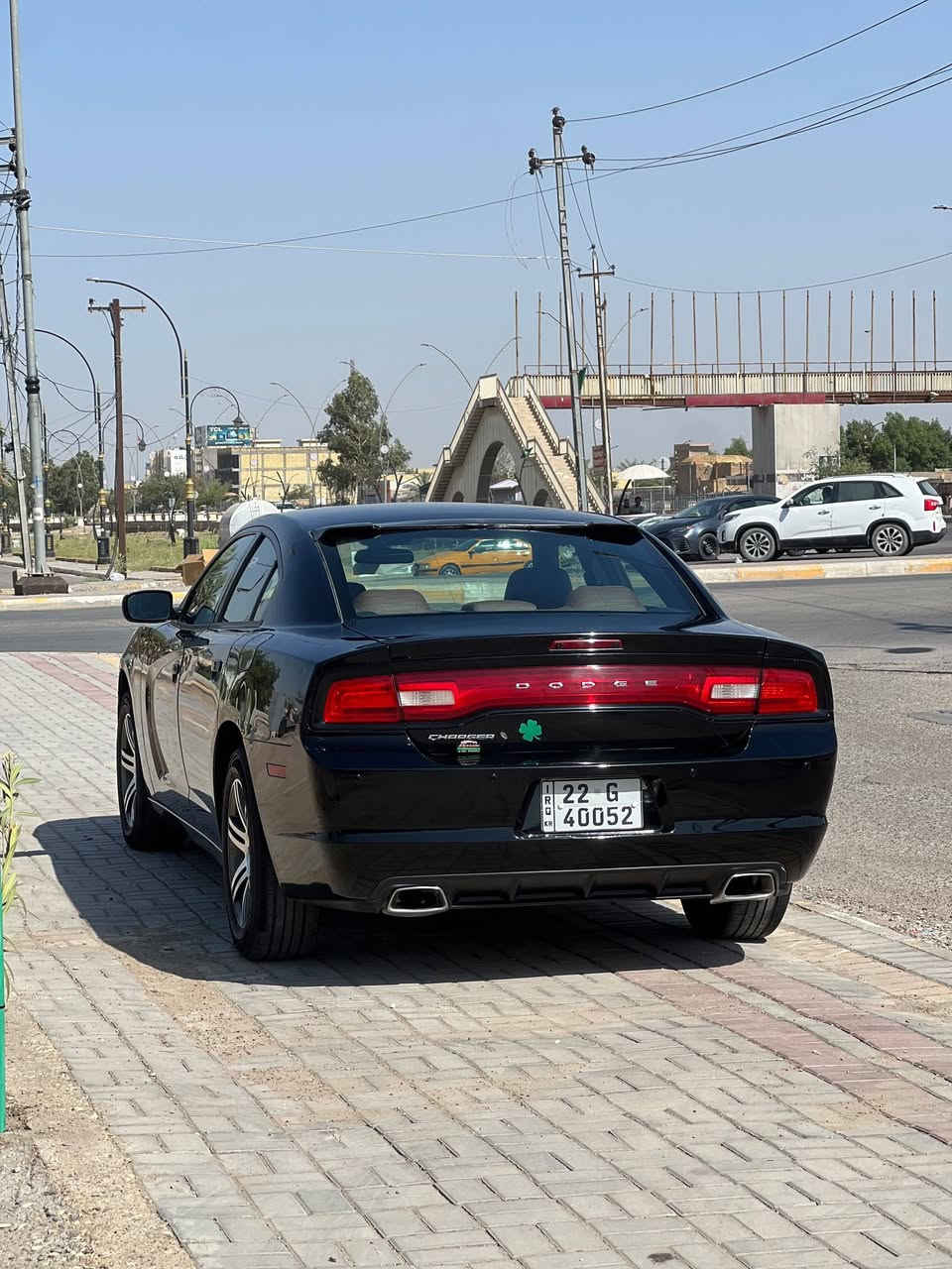 من رخصه ابو الكروب سلام عليكم جارجر موديل ٢٠١٢ رقم وسنويه جدد رقم اربيل سياره مكفوله عده جاملغ خلفي صبغ حداديه امامي خلفي عربانه كله جديد حجم المكينه ٣/٦٠٠ للافستار صاحب السياره الرقم ***********
