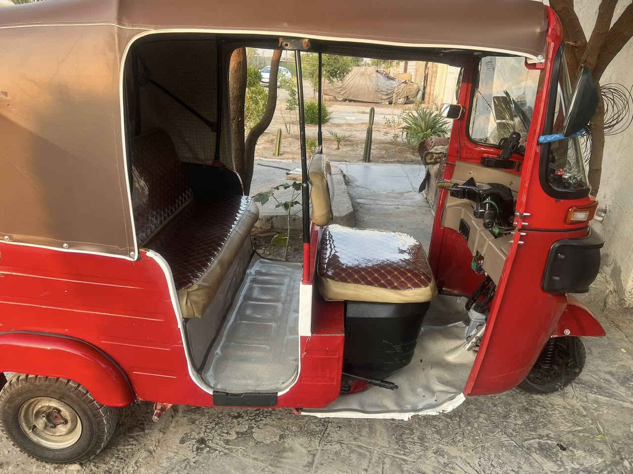 تكتك موديل 18 شهر 12 اوراق اصولية نصبتها حلوة السعر 3800 وبيها مجال للطيبين بغداد حي العامل ***********
