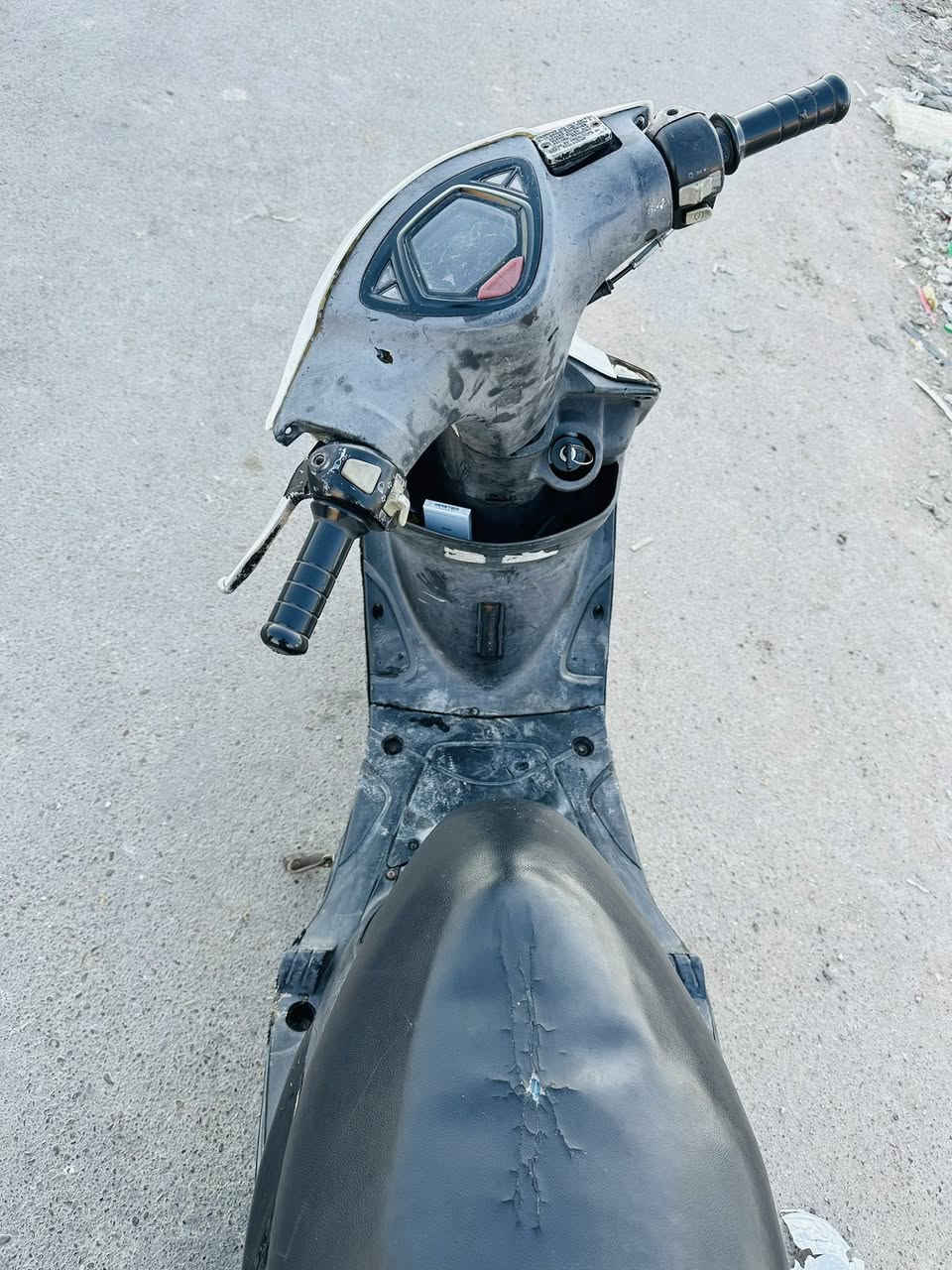 سلام عليكم شباب دراجه ماكس عدله محرك عل بلاد اخرس معدل حلوه محرك مكفول من صوت تبخير نضوح صالنصه اف ام رياضي سلف رياضي الدراجه نكره سلف هندر بكل وكت كشرها كدامك عداد الاكتروني الدراجه يردلها كلوب وكتف أشاره الباقي كله شغال السعر 475 بيه مجال مكاني البياع تقاطع الدرويش رقمي ***********
