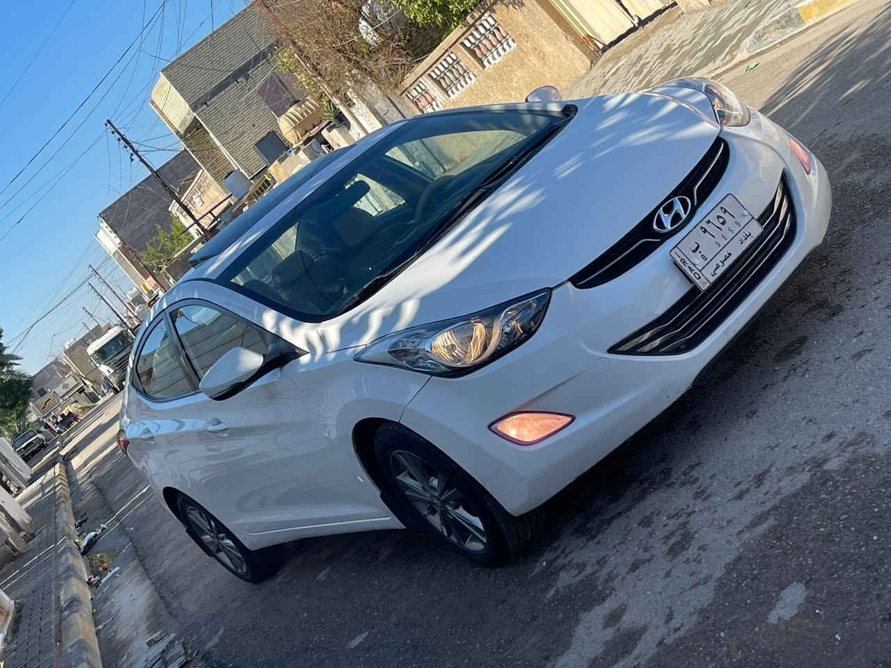 هونداي النترة خليجي موديل 2012 رقم بغداد سنوية لل 2028 

مكفولة من الضربة ولصبغ ولتبديل سيارة جديدة 

السعر 114 بيهة مجال ***********

فول مواصفات ١ع١ عدة البصمة مواصفات ج ال اس 

محرك وكير سليمات بلاديات ممفتوحات ع وضع الشركة 
حجم المحرك 1600 دوش
كير اوتوماتيك 
تبريد شغال 
ماشية 140 كيلو
