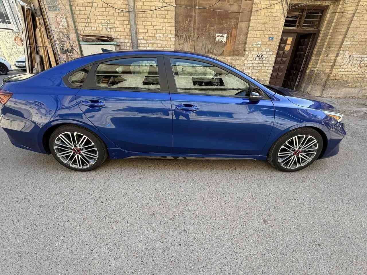 السلام عليكم كيا فورتي GT 2024 كلش حلوة وجديدة محرك 1600 تيربو + كير DCT  المرغوب مو السيفتي 
حادثة بنيد نصة صبغ صور الحادث في المنشور + وجاملغ جهة السايق مبدل فقط 
كير ومكينة ع لشركة بلاديات برغي ممفتوح
ماشية 20الف كيلو متر 
فول مواصفات 1/1 
بصمة + تشغيل عن بعد 
كشن جلد 
سستم صوت هارمن كاردن 
كشنات تدفئا تبريد 
تبريد قطعتين
شفتات ستيراً 
ليد خلفي و امامي
شاحن وايرليس
شاشة ابل كار بلي 
كاميرا خلفية 
رادار امامي و خلفي 
رادار جانبي
حساس خلفي
تحديد مسار 
ويل كب حجم 18 
تحكم ستيراً 
3 انظمة قيادة
سعر 175وبيهه مجال 
رقم اربيل باسمي

3KPF44AC4RE772889

مكان السيارة شهداء البياع
للاستفسار: ***********
