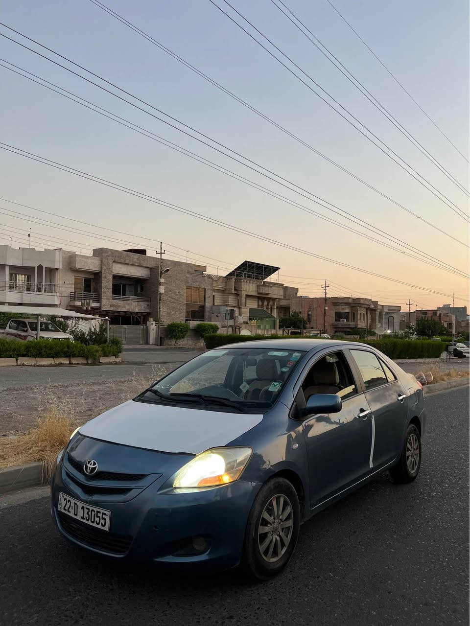 یارس ٢٠٠٧ رەنگی شین 
سەیارەکە 5 پارچەی هەیە بەس یەک جەمپی گچکەی پشتی هەیە لەگەل جێ جێ تحدیل گچکە ئەویش مۆدیلەکەی دیارە بە حەیب ناچی سەیارەکە یەک دینار مەسروفی تێدا نیە تەقەو رەقە بەشەرت تازە پشتوو پێشی توند کرایتەوە گێر و مەکینە و تەبریدی بەشەرتە هەر هەمووی یەک دینار مەسروفی تێدانیە بێ مەشکیلەیە کەمەک تەزرەی هەیە و قەپوو قۆپی زۆر کەمە لەبەر چاوانە ئەوەی هەیبی سەحرەکی زۆر زۆر مناسب و مەجالەکی کەمی هەیە سەیارەکە بێ حەیبە مشتەری وەرە تەمەشا بکە لە خزمەت دام 
مۆبایل :0️⃣7️⃣5️⃣0️⃣4️⃣9️⃣6️⃣0️⃣0️⃣0️⃣3️⃣ أربيل, العراق


**إذا كنت صاحب هذا الإعلان وتريد حذفه لأي سبب، رجاءا أرسل رسالة إلى الدعم الفني**