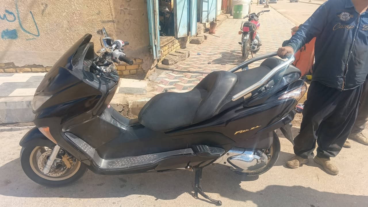 فورزه 09 ماناقصها شي  للبيع السعر خاص***********
