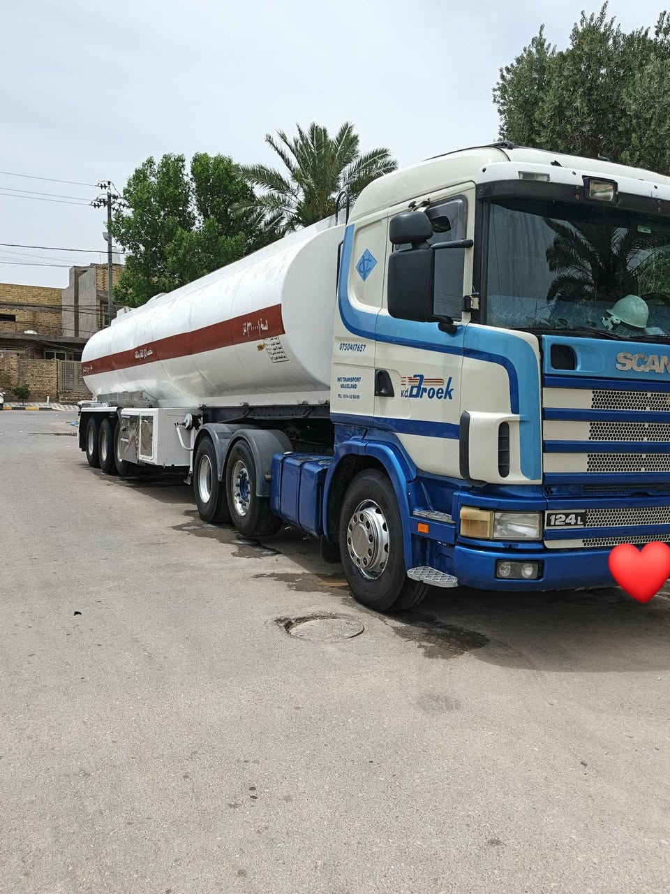 السلام عليكم سكانيا سنكل امامي موديل 2002 طوناج ال 2027 سنوية ال 2027 السعر 285 وبيهة مجال  الاستفسار ***********
