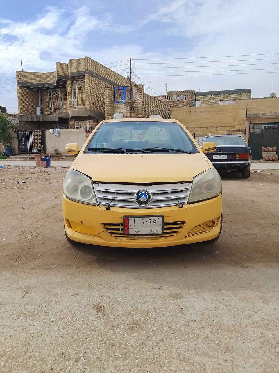 سلام عليكم جلي ام كي فقط بس مراوس حسب لقناعه جاهزه لاخر حبايه مكينه كورله بعده كارتون كير عادي شرط بصبع واحد تنمر جاهزه حساسات كله شغاله حداديه وره وكدام جدد باتري جديد شاشه تخم سماعات تخم تاير ترايك وين ما تريد رقم الماني وراعيه يريد مداور مكاني شطره 
***********
