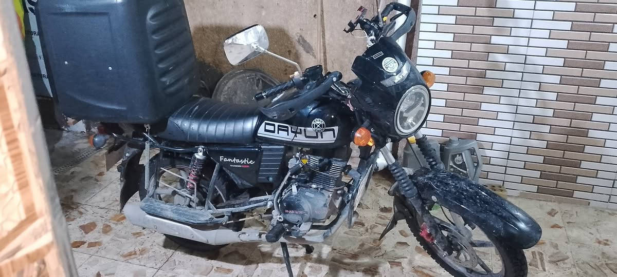 سلام عليكم 
دراجة دايوان جبلي فول ومكفول نضافة فول للبيع كبل للشارع (عوزهة بس غسلة فقط)مكاني بغداد الكمالية 
(***********)اتصل ودلل 
رقم اراربيل
