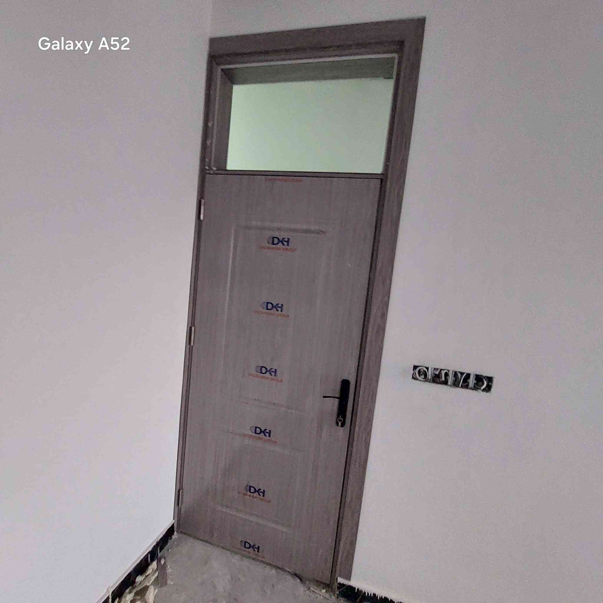 على بركه الله تعالى تم تثبيت ابواب خشب تركي وأبواب بلاستك في حي التحرير 
#معمل_ومعرض_الأمير_للألمنيوم_وPvc 
مستعدون لعمل كافه انواع 
✅️الكاونترات الكوارتز والمرمر والخشب hdf 
✅️الابواب وشبابيك  الالمنيوم و pvc جميع الألوان
 ✅️ابواب الخشب التركي 
✅️أبواب القاصه جميع النقشات والألوان
 ✅️جميع شبابيك pvc
✅️المحجرات 
🔹 المواد الأصلية فقط (السراي التركي) مع ضمان الجودة
🔹 عمل درجة أولى
🔹 أسعار تنافسية وجودة عالية

#بعقوبه_التحرير 
#الحولي_الزراعي_مقابل_سكله_الأصدقاء 

📞 تواصل معنا الآن لتحصل على تصميمك المميز
#رائد /***********
