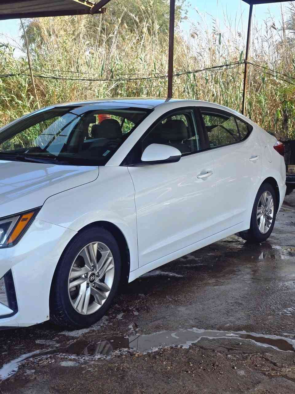 السلام عليكم 
للبيع النترا 2019 امريكي
رقم بابل 
صور الحادث بلمنشور 
حادثها حلو وبسيط
جاملغ ونص باب الباقي كفاله 
محرك جديد 
كير مامفتوح 
مواصفات باب ثاني 
كامره 
رادار 
ويل كب 
السعر 133 وبيها مجال
السياره بلكفل موجوده 
جاهزه من كلشي 
لاستفسار 
*********** حلة, بابل
